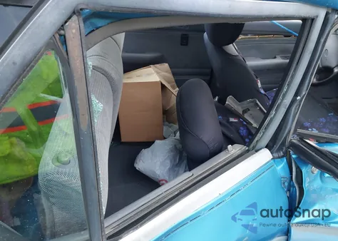 1994 Ford Escort Lx/Sport z USA, uszkodzony, nr VIN 1FARP14J7RW310450